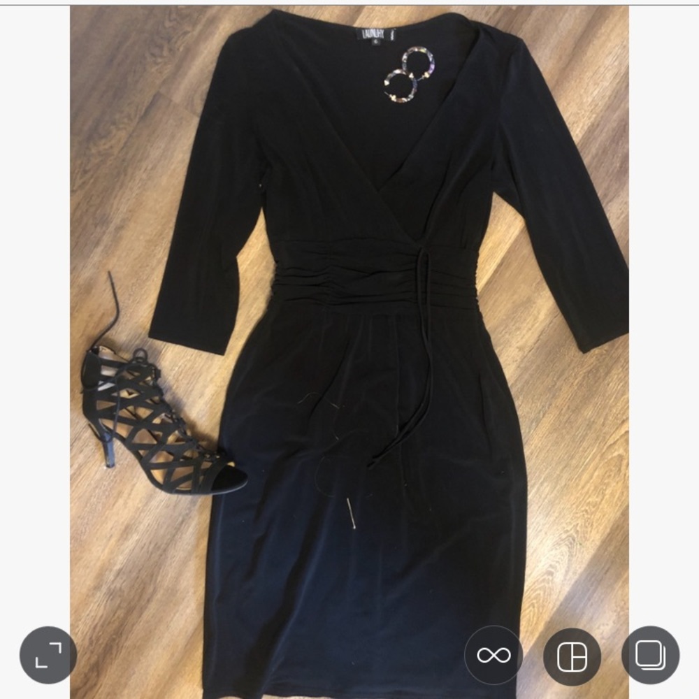 Dress Laundry Brand Size 6